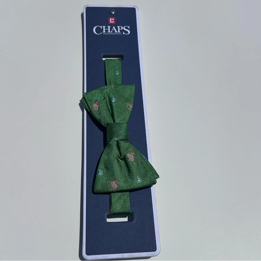 Chaps Equestrian Race Track Horses 100% Silk Green Bow Tie